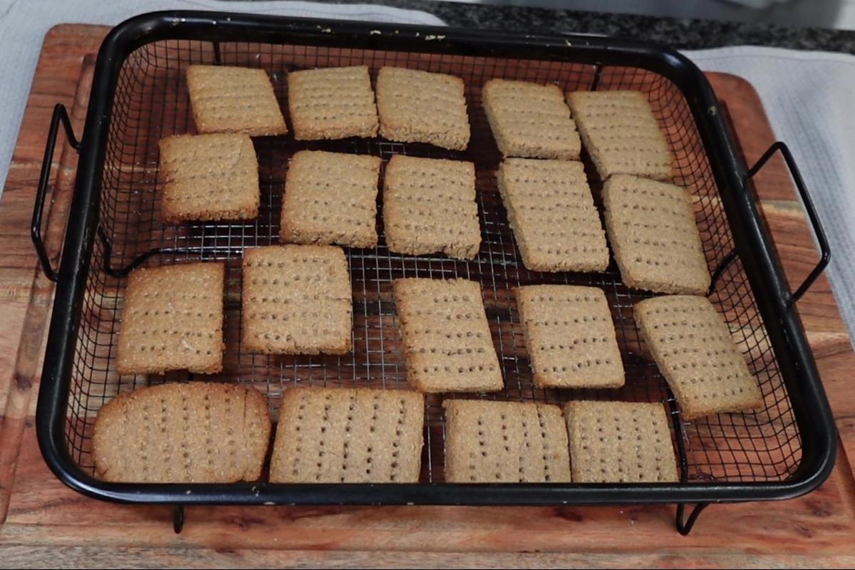 Tastier and healthier than regular store bought biscuits. They keep you full for longer.